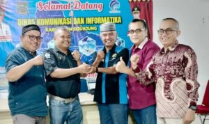 Rapat-Pleno-PWI-Sijunjung